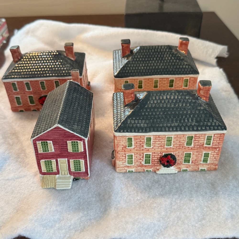 Colonial Williamsburg Royal Goedewaagen Delft Holland $45 each piece or buy all